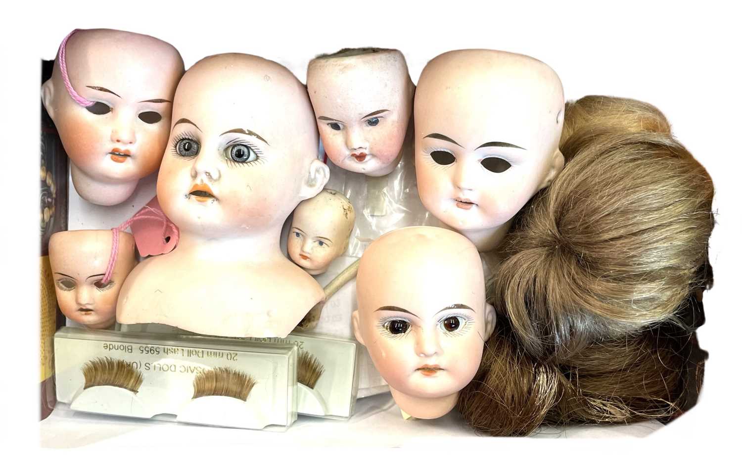 Timed sale of vintage & antique dolls, parts and accessories
