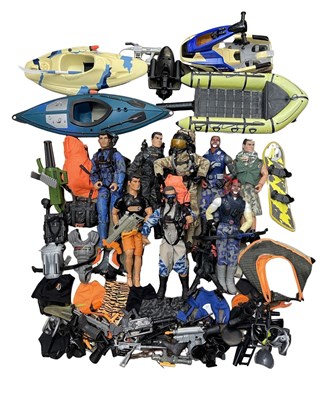 Lot 350 - A large collection of 1990s/2000s Action Man...