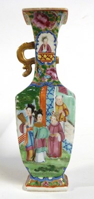 Lot 252 - A 19th Century Cantonese porcelain vase of...