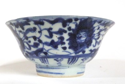 Lot 254 - A Chinese porcelain blue and white bowl with...