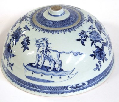 Lot 298 - An interesting 18th Century Chinese porcelain...