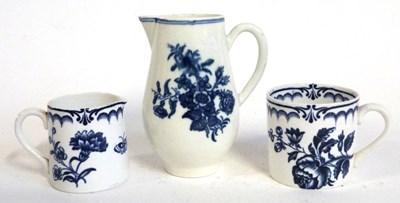 Lot 419 - A Caughley jug with blue printed design...