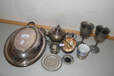 Lot 13 - Mixed Lot: Silver plated entree dish and other...