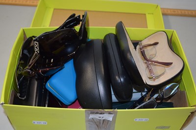 Lot 47 - Box of various sunglasses and spectacles