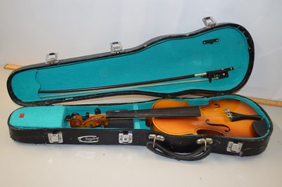 Lot 72 - Cased students Lark violin