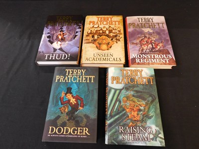 Lot 51 - Terry PRATCHETT, five various DIscworld novels,...