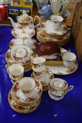 Lot 172 - Quantity of Royal Albert Old Country Rose tea...