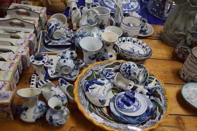 Lot 200 - Collection of various modern Delft wares to...