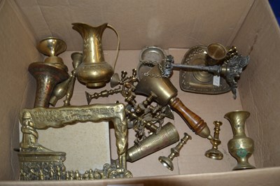 Lot 520 - Box various brass wares, to include vases,...