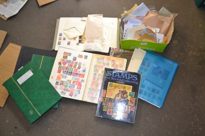 Lot 579 - Various stamp albums, loose stamps etc