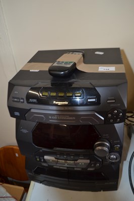 Lot 734 - Panasonic CD stereo system SA-AK17