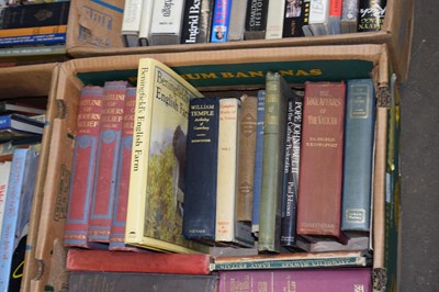 Lot 803 - Mixed box of books , agricultural interest etc