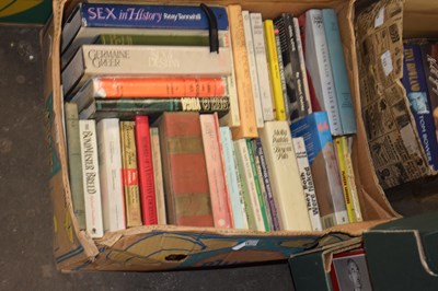 Lot 853 - Mixed box of books