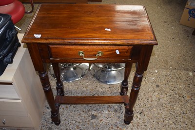 Lot 318 - Modern hardwood single drawer side table