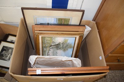 Lot 364 - Boxed mixed pictures