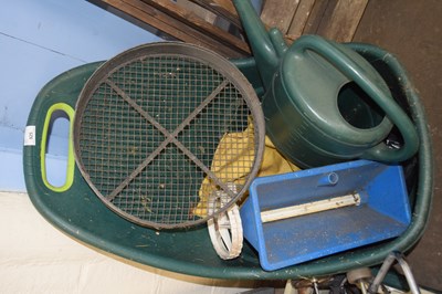 Lot 925 - Plastic garden tub containing various tools etc