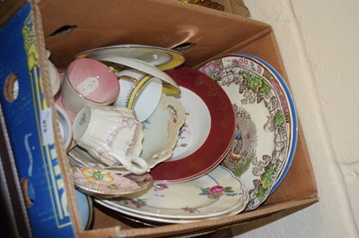 Lot 975 - One box various tea wares etc