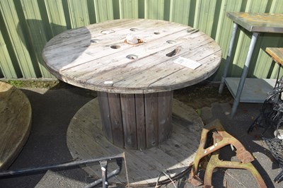 Lot 383 - Large wooden cable reel