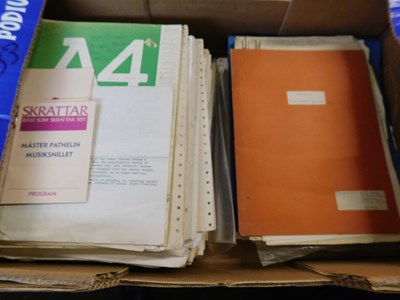 Lot 383 - Box: Good quantity of original book...