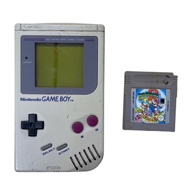 Lot 401 - A 1989 Nintendo Game Boy with a Super Mario 2...