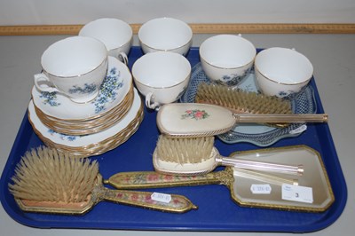 Lot 3 - Tray of mixed items to include Royal Vale tea...