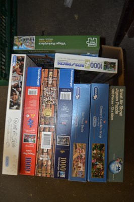 Lot 594 - Box of assorted jigsaw puzzles