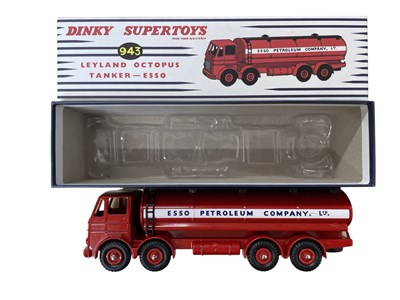 Lot 218 - A boxed 2016 die-cast Dinky Leyland Octopus...