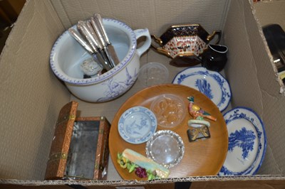 Lot 626 - Mixed  Lot: Chamber pot, wooden dish, ceramics...