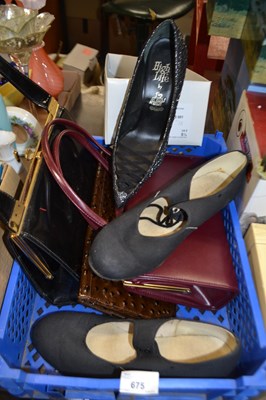 Lot 675 - Mixed Lot: Lady's handbags and shoes