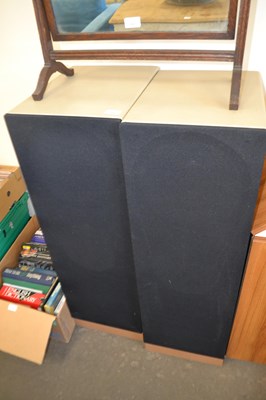 Lot 768 - A pair of large speakers