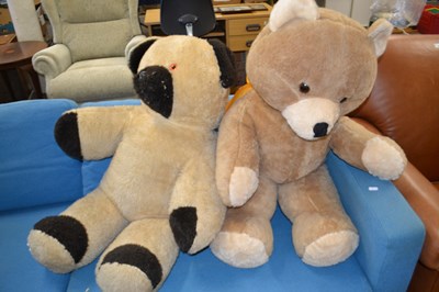 Lot 808 - Two large teddy bears