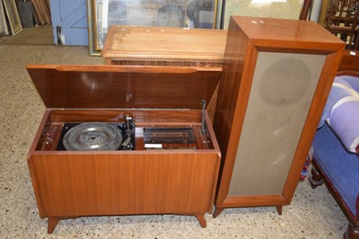 Lot 379 - Vintage Dulci radiogram with speaker