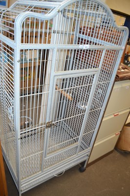 Lot 834 - Grey bird cage