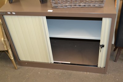 Lot 868 - Lockable office cabinet