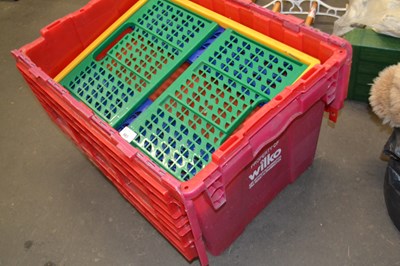 Lot 883 - Plastic crates