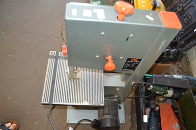 Lot 912 - A bandsaw