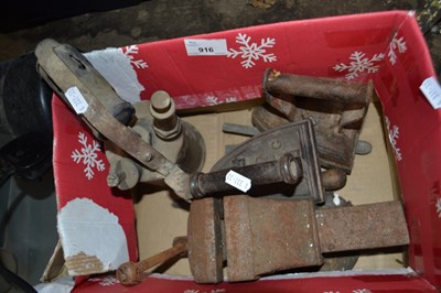 Lot 916 - Mixed Lot: Metal irons, vice, hand held gas...