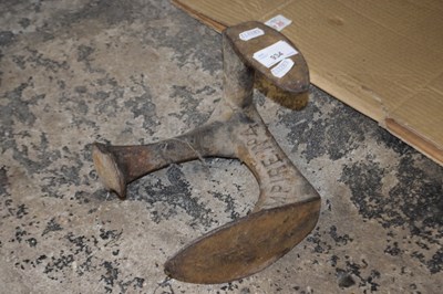 Lot 934 - Cast iron shoe makers last