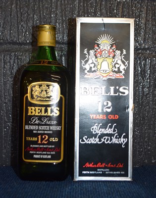 Lot 253 - Bells Whisky, 12 Years Old, blended Scotch...