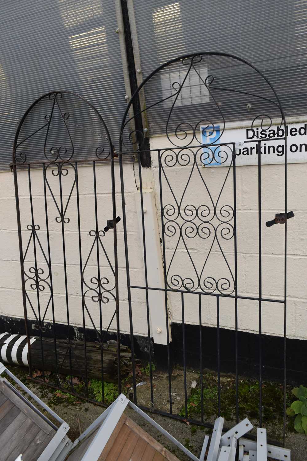 Lot 91 - Pair of decorative iron garden gates, width...