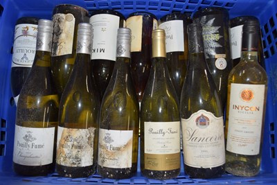 Lot 289 - Thirteen bottles of assorted wine to include...