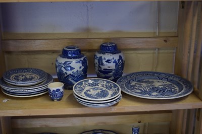 Lot 541 - Quantity of blue and white china to include a...
