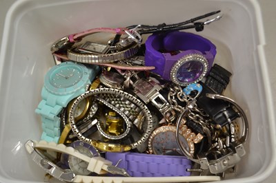 Lot 99 - Box of various assorted wristwatches