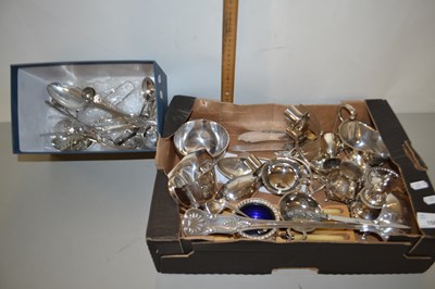 Lot 150 - Two boxes of various silver plated cutlery,...