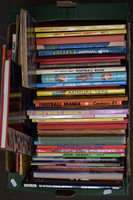 Lot 618 - Quantity of children's annuals to include...