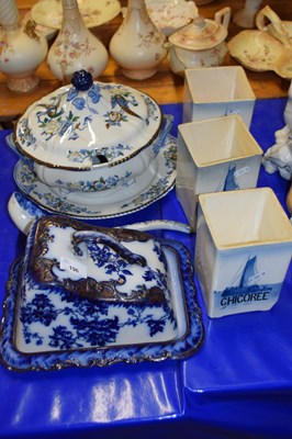 Lot 196 - Mixed Lot: Assorted ceramics to include...