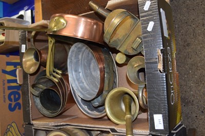 Lot 211 - Box of various copper and brass wares to...