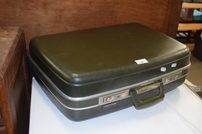 Lot 765 - Spartanite retro suitcase