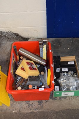 Lot 863 - Quantity of assorted hand tools and a box...