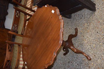 Lot 328 - Georgian style mahogany pedestal table with a...